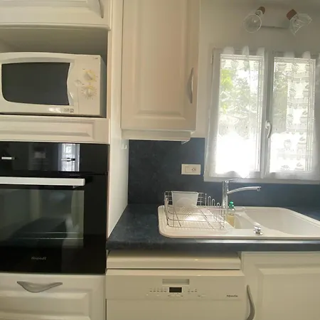 Prázdninový dům Jolie Maison De Avec Wifi *